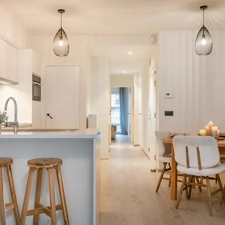 Huswell - Modern 2 Bedroom In Centre Of Appartamento *